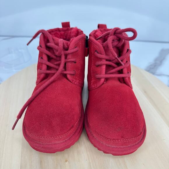 UGG Girls Winter Boots Size 12 Red Lace Up Zip Up Suede Outdoor Holidays - Picture 3 of 13